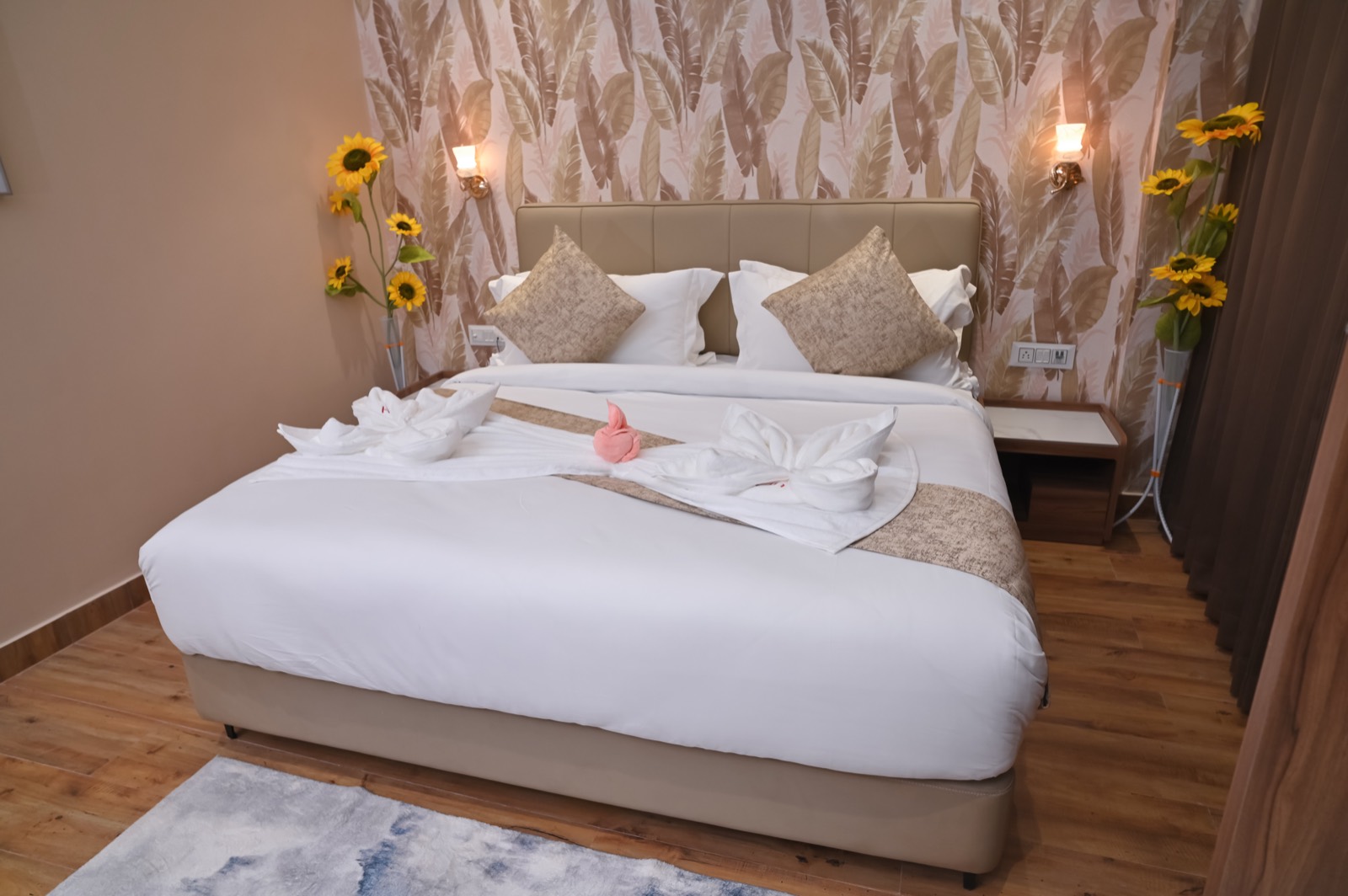 Guest room at Hotel Uptown